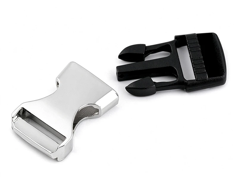 Metal and plastic buckles used for dog collars Metal and plastic buckles used for dog collars