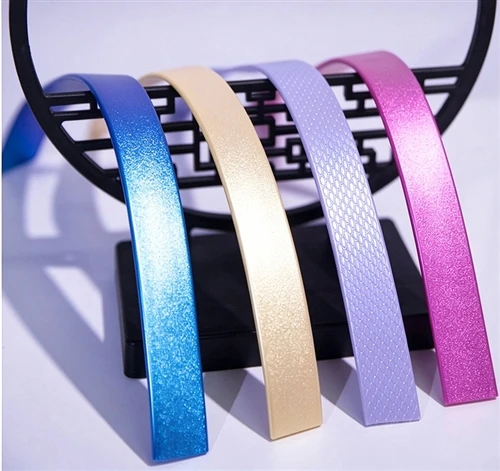 How to Choose the Right Coated Webbing Finish for Pet Product Collections