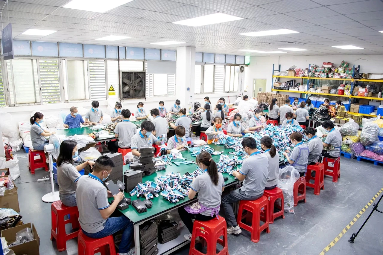 Your Manufacturing Partner for Custom Pet Products